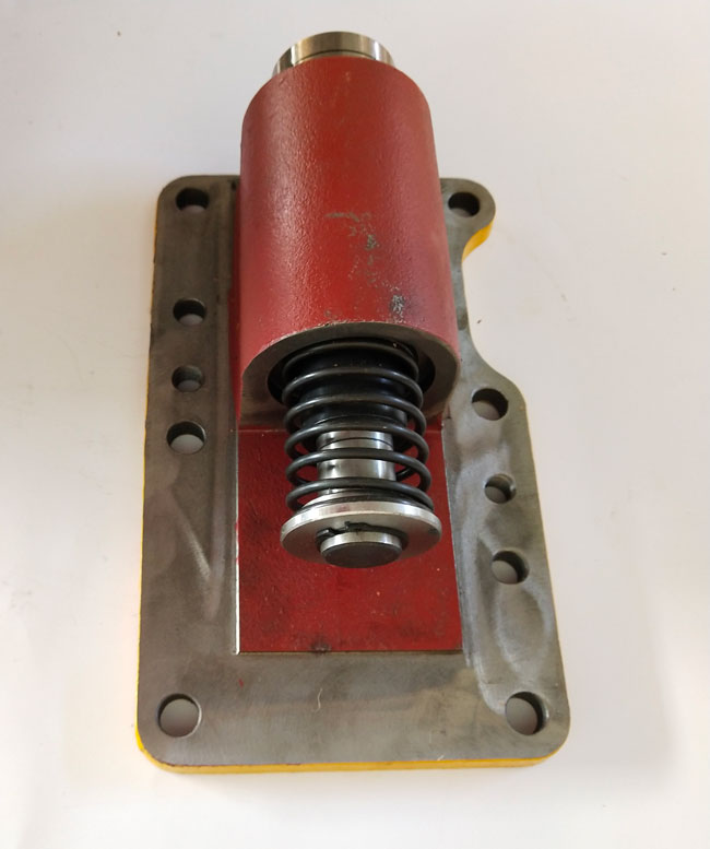 Shantui bulldozer parts foot brake control valve assembly 